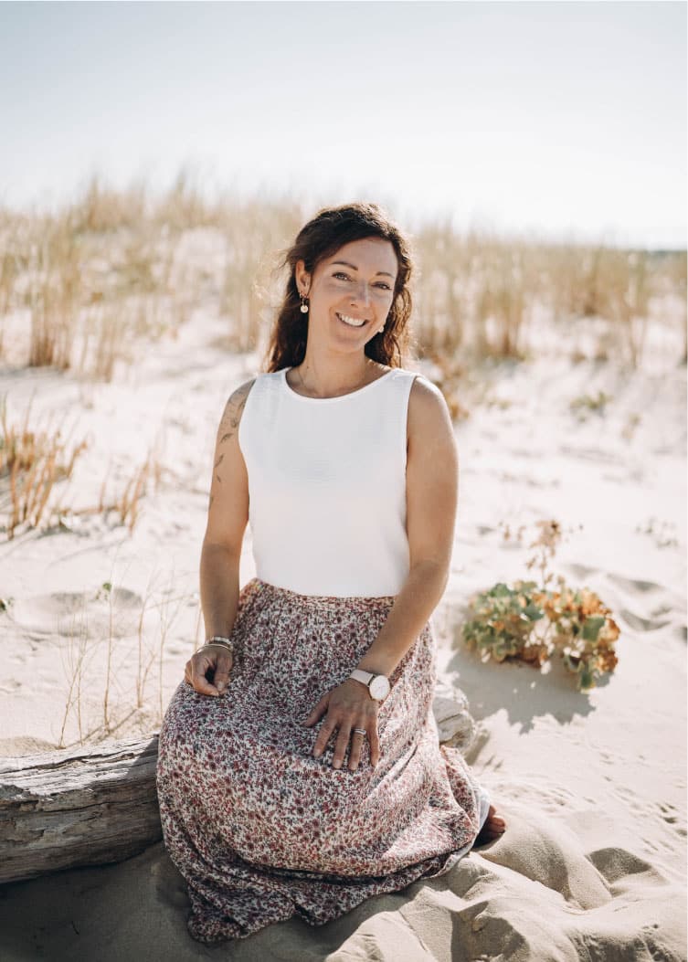 portrait-Marina-au-sein-des-vagues-hd Marina Mounède consultante lactation Le Teich